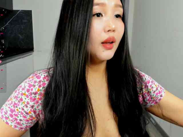 Yumikaa webcam