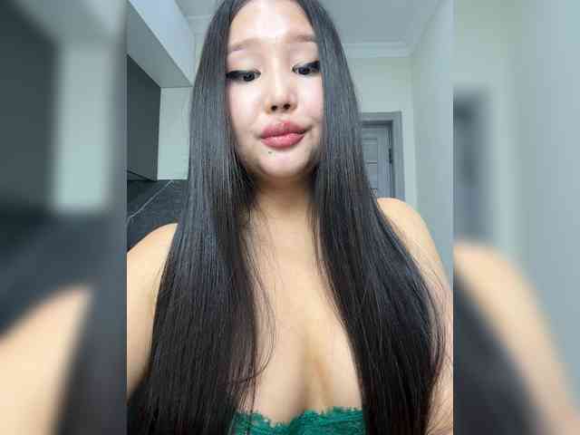 Yumikaa webcam