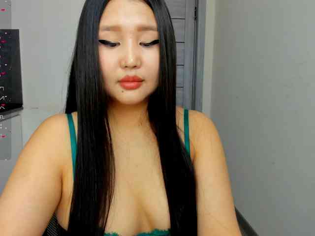 Yumikaa webcam