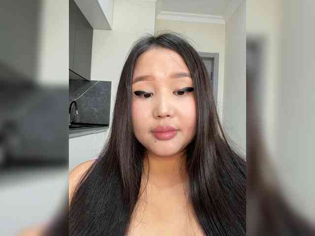 Yumikaa webcam