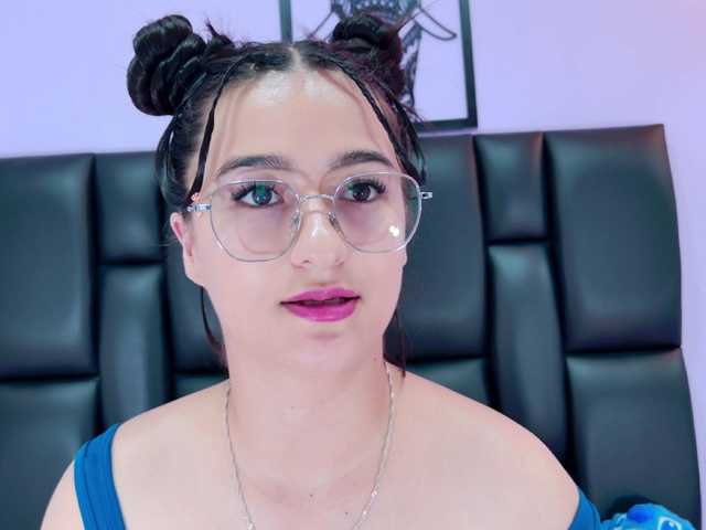 imeliza live cam on BongaCams