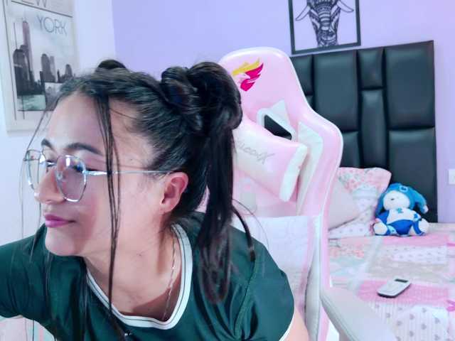 imeliza live cam on BongaCams