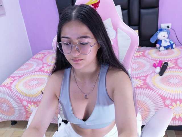 imeliza live cam on BongaCams