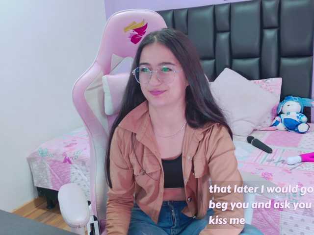 imeliza's BongaCams show and profile