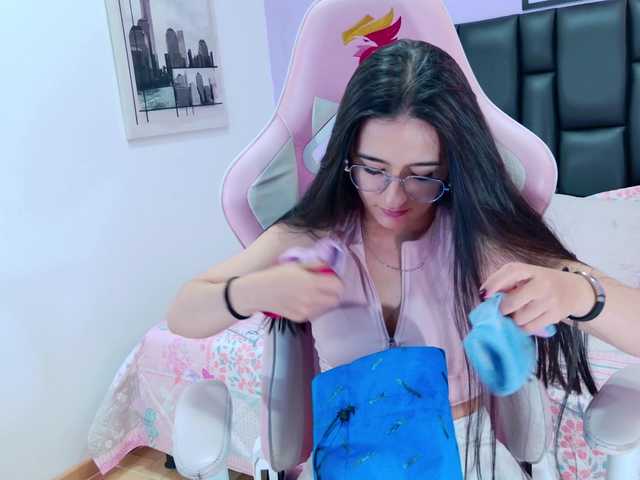 imeliza live cam on BongaCams