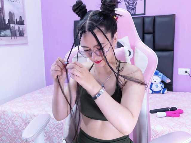 imeliza live cam on BongaCams