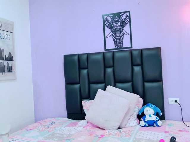 imeliza live cam on BongaCams