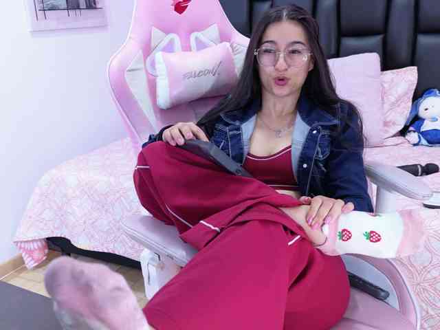 imeliza Live Webcam on BongaCams