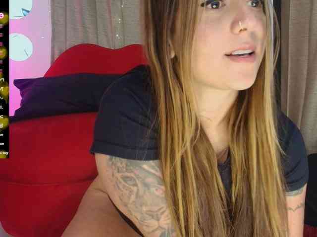 Natasha-Wilde webcam