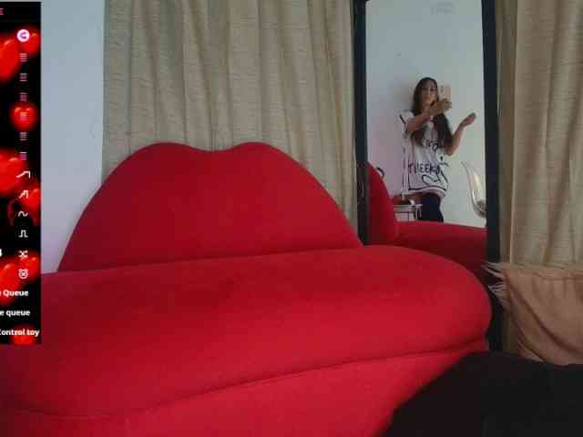 Natasha-Wilde webcam