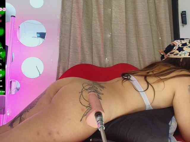 Natasha-Wilde webcam