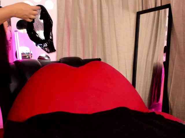 Natasha-Wilde webcam