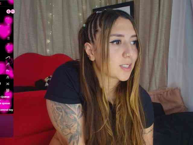 Natasha-Wilde webcam