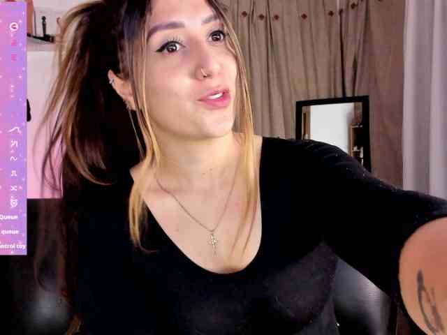 Natasha-Wilde webcam
