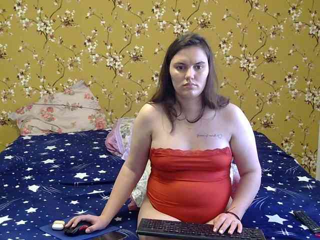 Karlabby Live Webcam on BongaCams