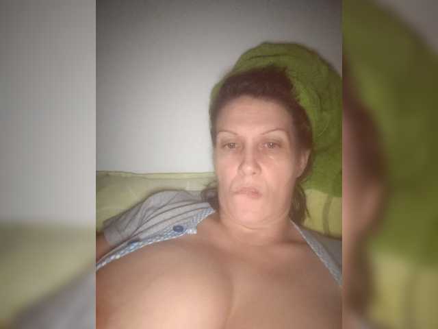 Bela40 live cam on BongaCams