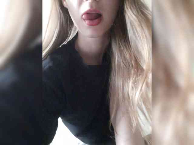 Marina828 webcam