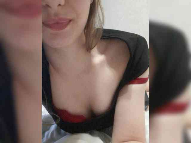 Marina828 webcam