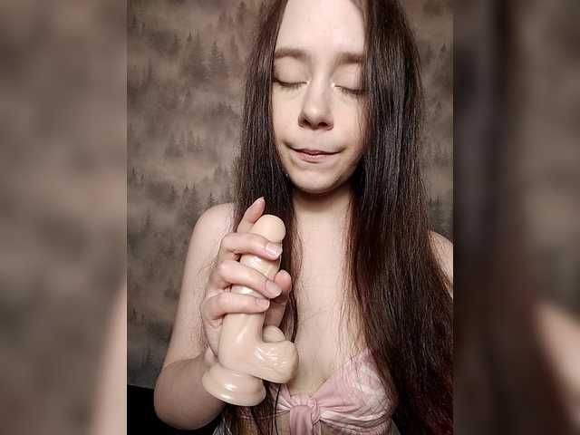 MilkaVay1 live cam on BongaCams