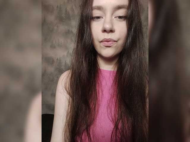 MilkaVay1 live webcam show