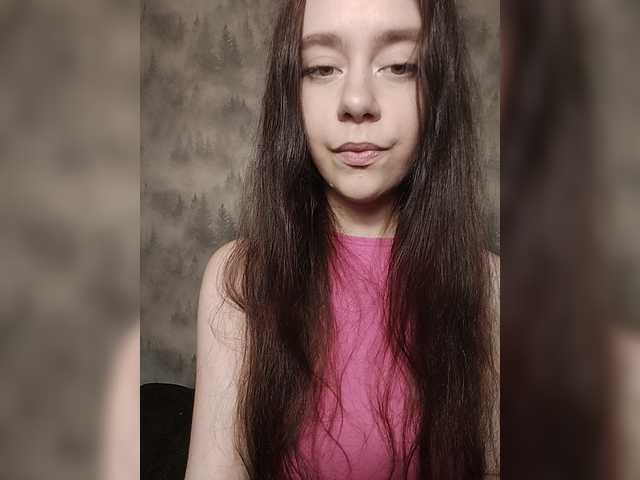 MilkaVay1 live webcam show