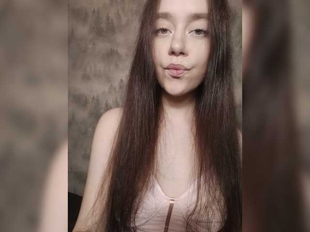 MilkaVay1 live cam on BongaCams