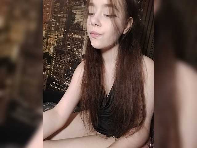 MilkaVay1 live cam on BongaCams