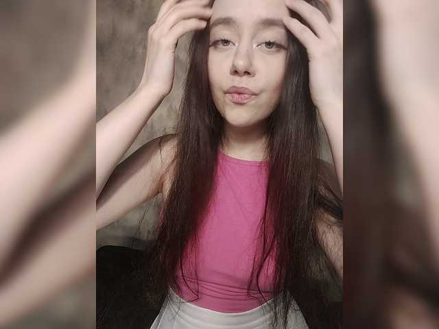 MilkaVay1 live cam on BongaCams