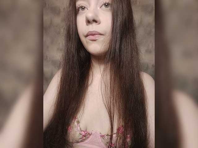 MilkaVay1 live cam on BongaCams