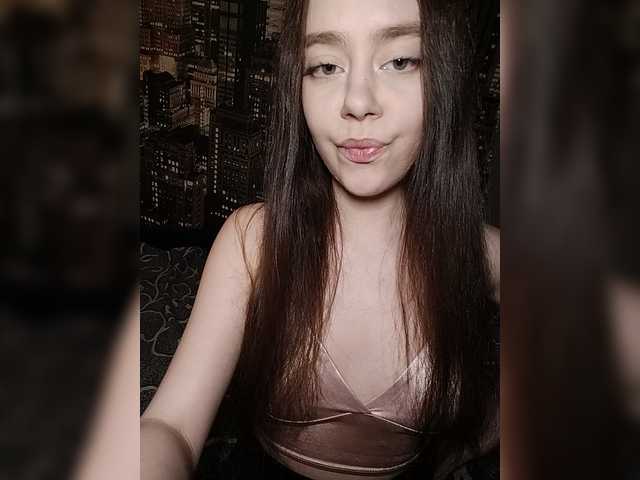 MilkaVay1 live cam on BongaCams