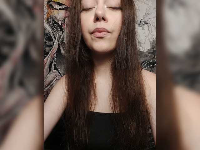 MilkaVay1 live cam on BongaCams