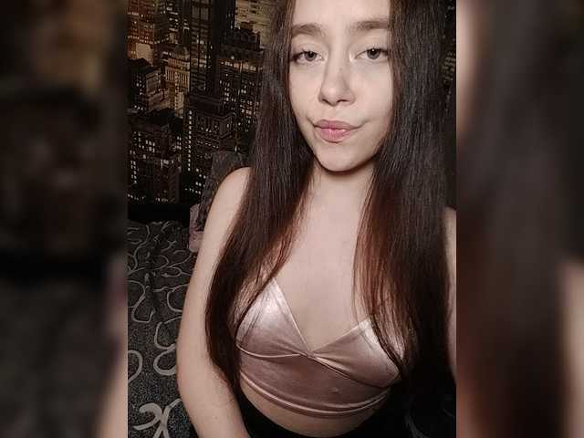 MilkaVay1 live cam on BongaCams