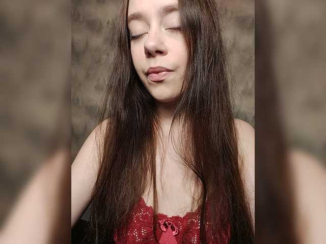 MilkaVay1 live cam on BongaCams