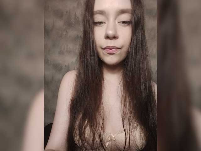 MilkaVay1 live cam on BongaCams
