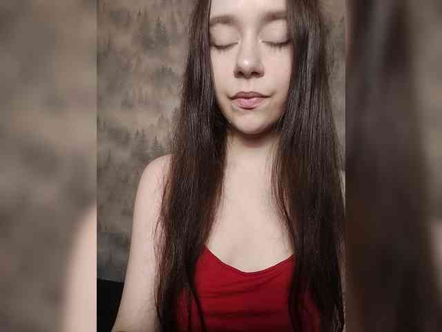 MilkaVay1 webcam