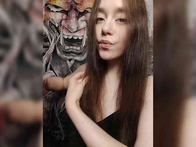 MilkaVay1 webcam