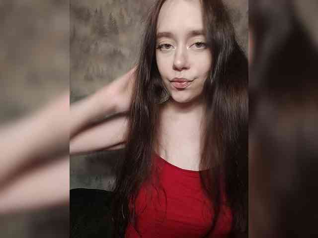 MilkaVay1 webcam