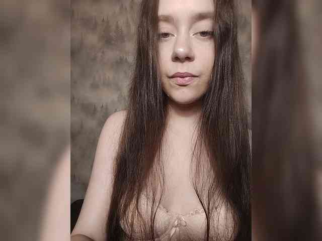 MilkaVay1 webcam