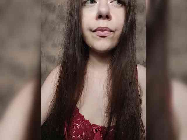 MilkaVay1 webcam