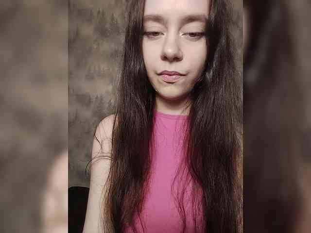 MilkaVay1 webcam