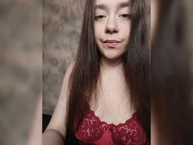 MilkaVay1 webcam