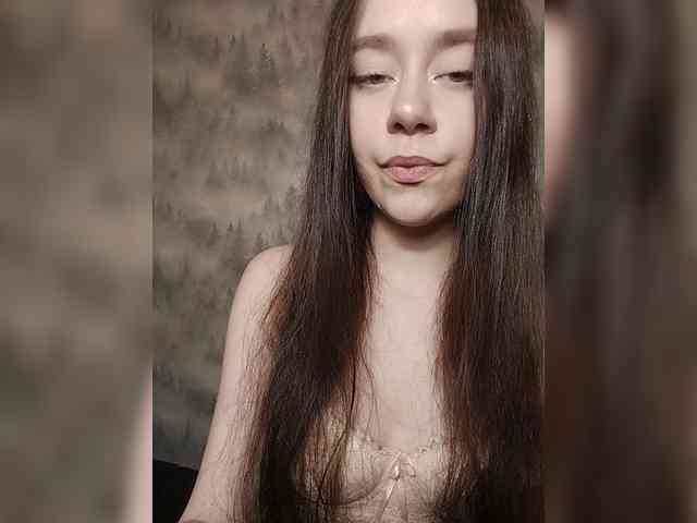 MilkaVay1 webcam