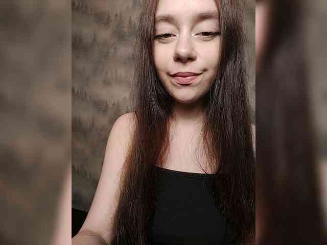 MilkaVay1 webcam