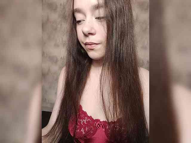 MilkaVay1 webcam