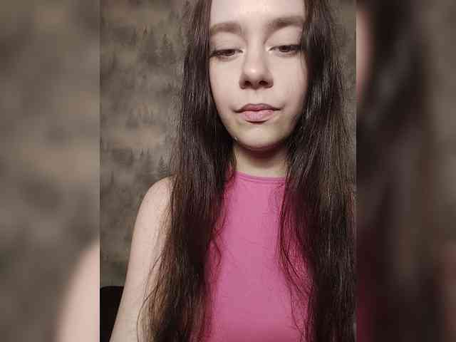 MilkaVay1 webcam