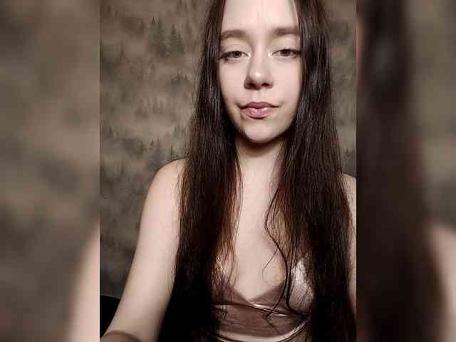 MilkaVay1 webcam