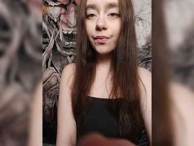MilkaVay1 webcam