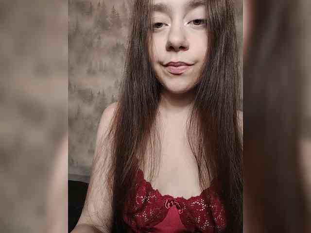 MilkaVay1 webcam