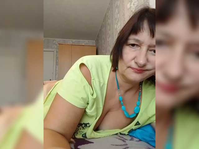 MoniikaSweet live cam on BongaCams