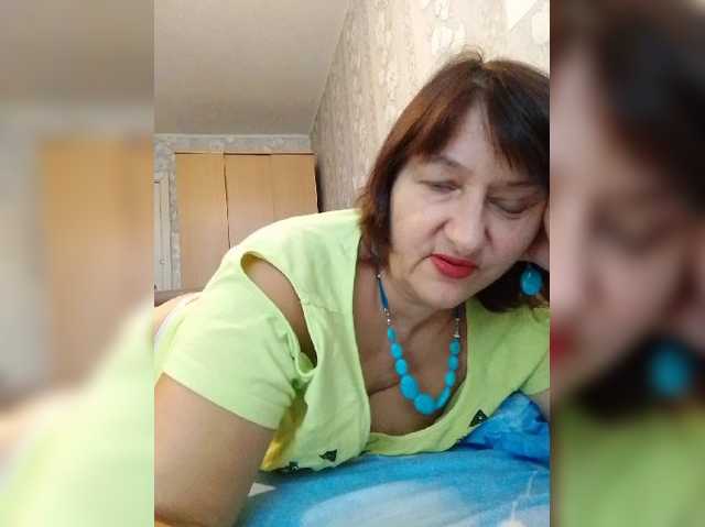 MoniikaSweet live cam preview